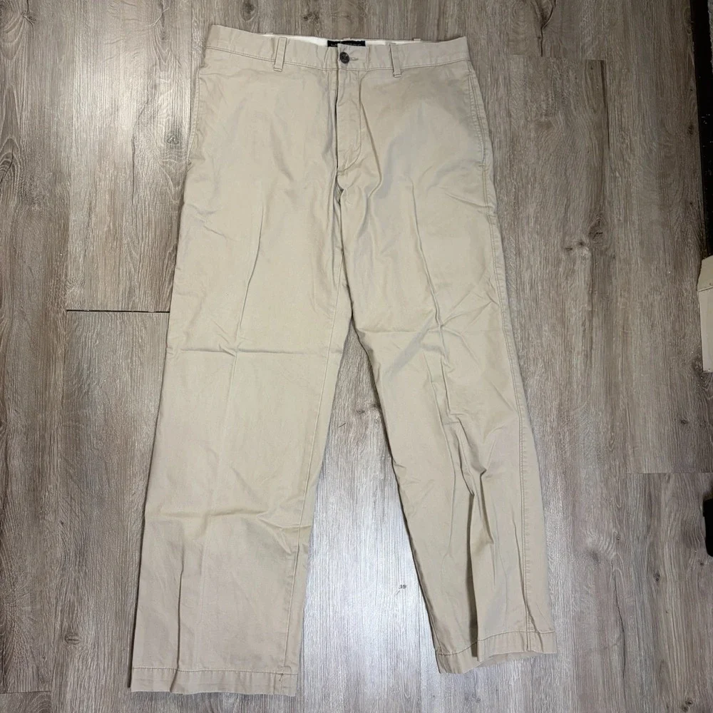 Banana Republic Mens Chino Pants 34x32 Straight Tan Brown 100% Cotton Relaxed
